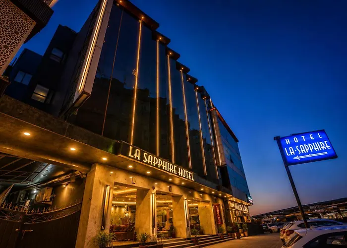 Airport La Sapphire Hotel & Restaurant New Delhi